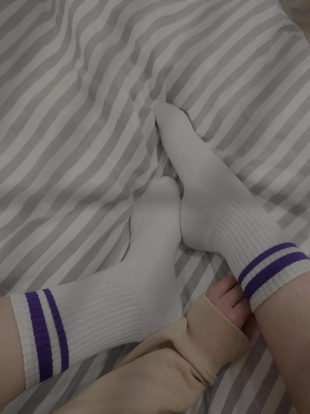 What do you think about my new socks? 🥰