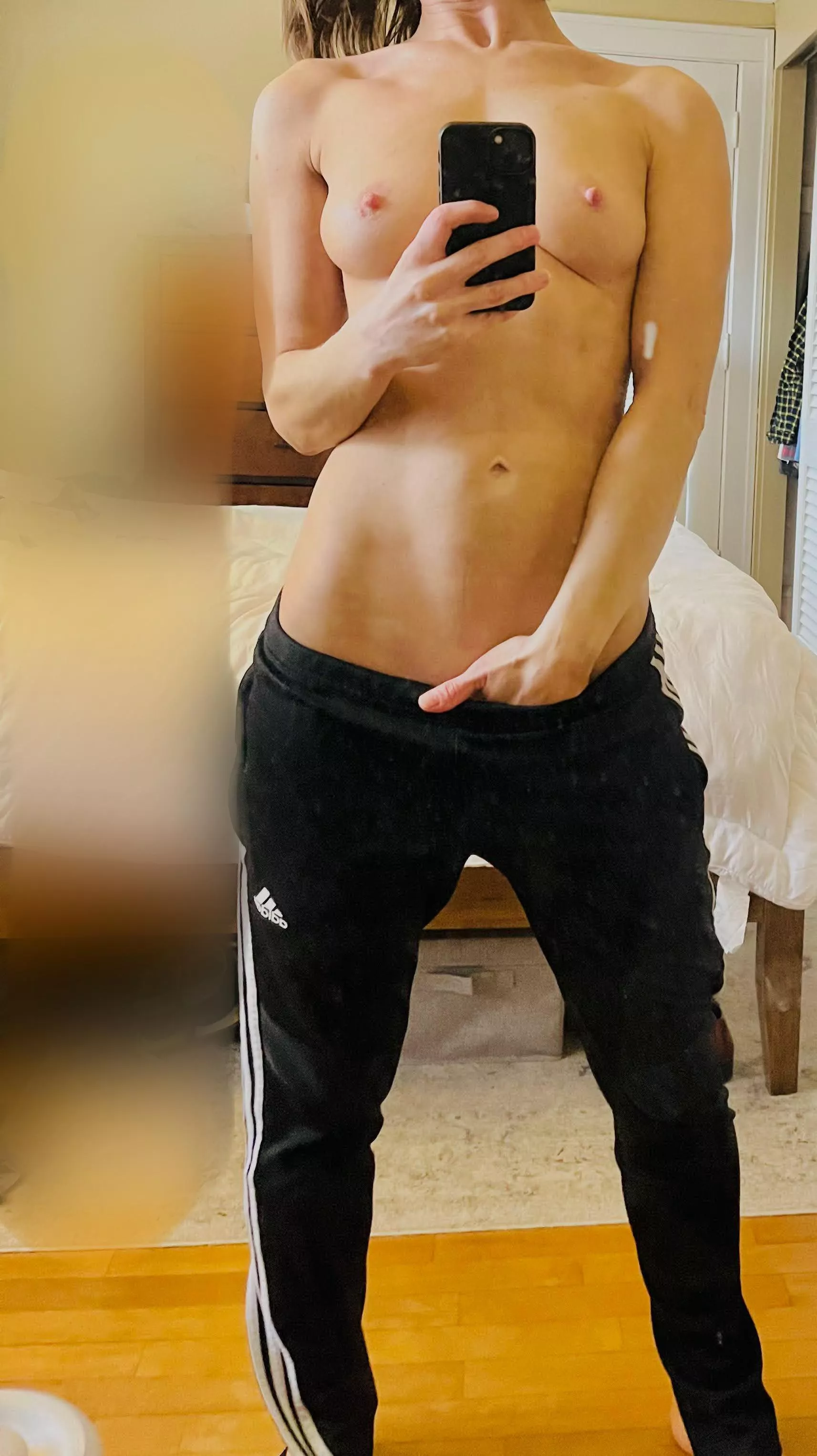 What does a cum slut do on a (F)riday when the Mr is out of town? Who’s gonna help me out?