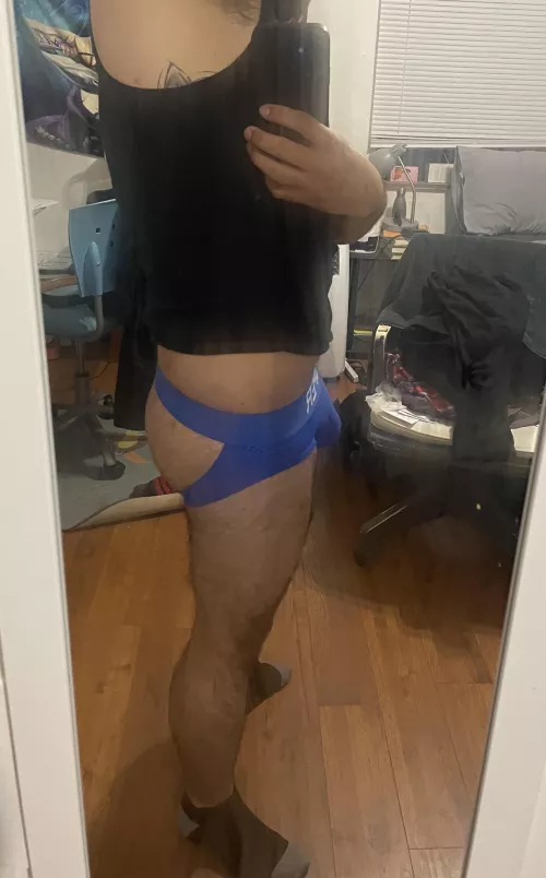 What if I told you my bf nutted in me 5 min before I took the photo. Gotta love his cum 👅