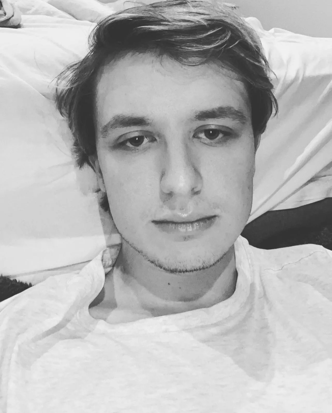 What’s good? Dm me I’m bored What’s good? Dm me I’m bored