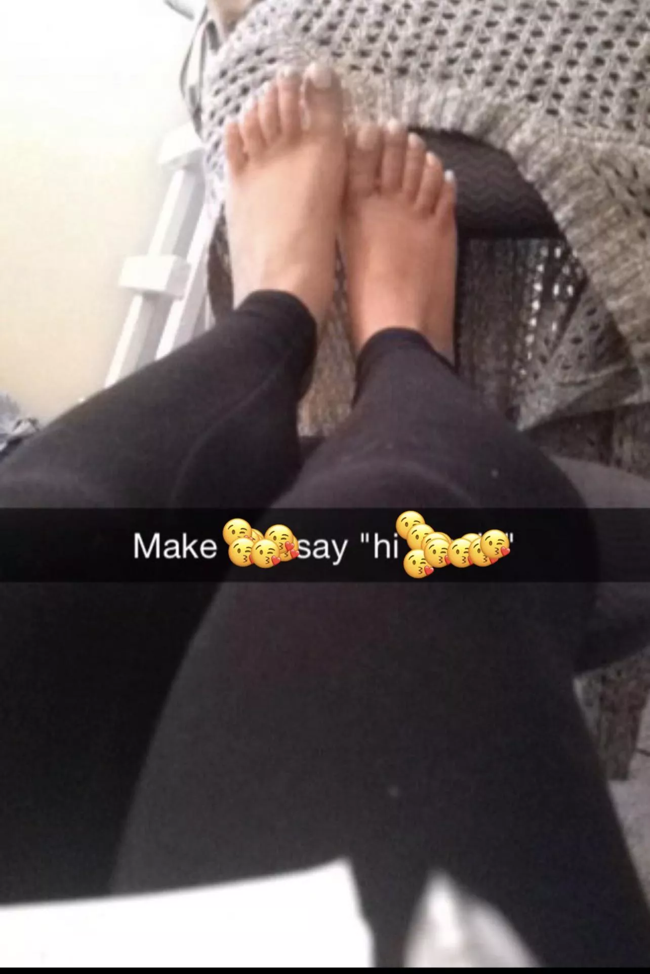 When a cute guy sends you a picture of his kid, he has a wife but you also know he has a foot fetish so you shoot your shot. thought you all might like this so i saved it before i sent it