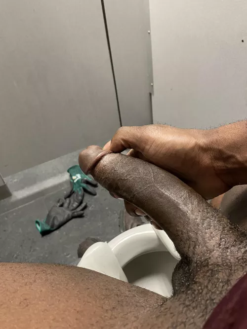 When she says let me see Johnny while you’re at work, yes ma’am 😁