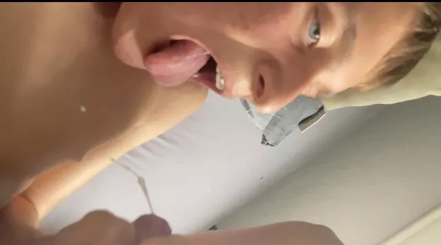 When this post the top post from today is, I will give you more facials videos from me!😁😁