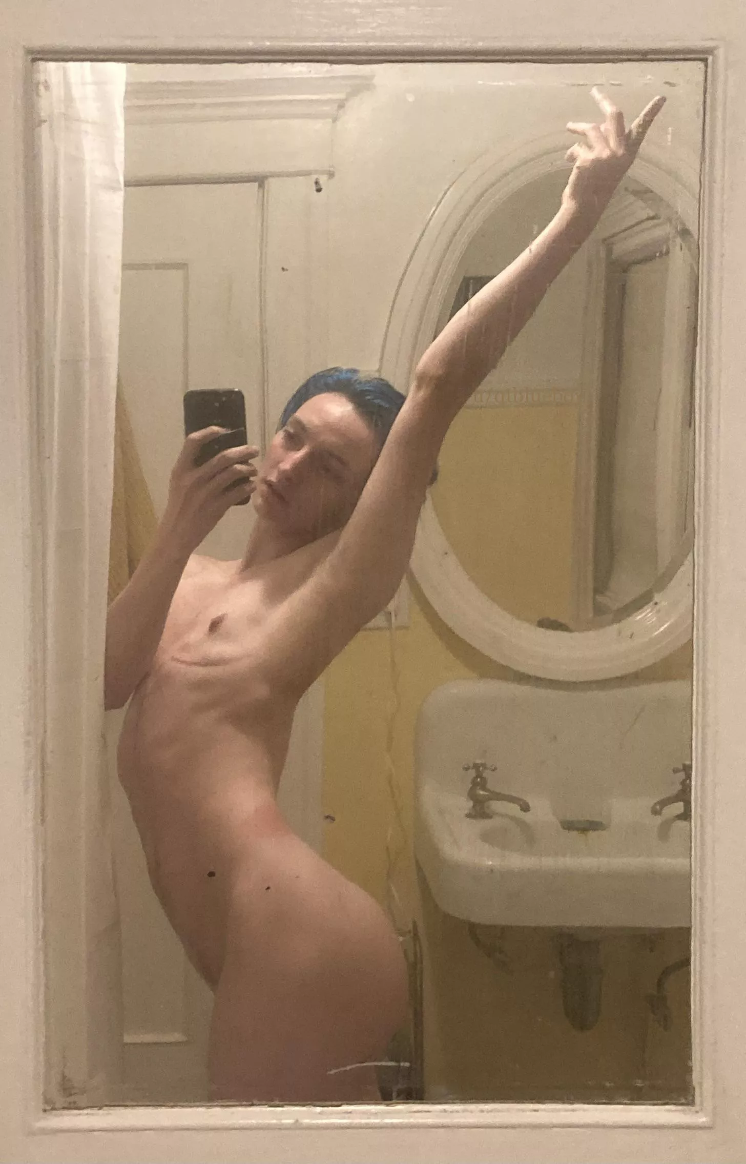 When you give a dancer a mirror…