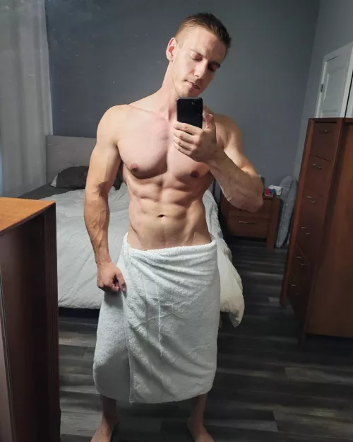 Wheres my shower buddy !? 😜