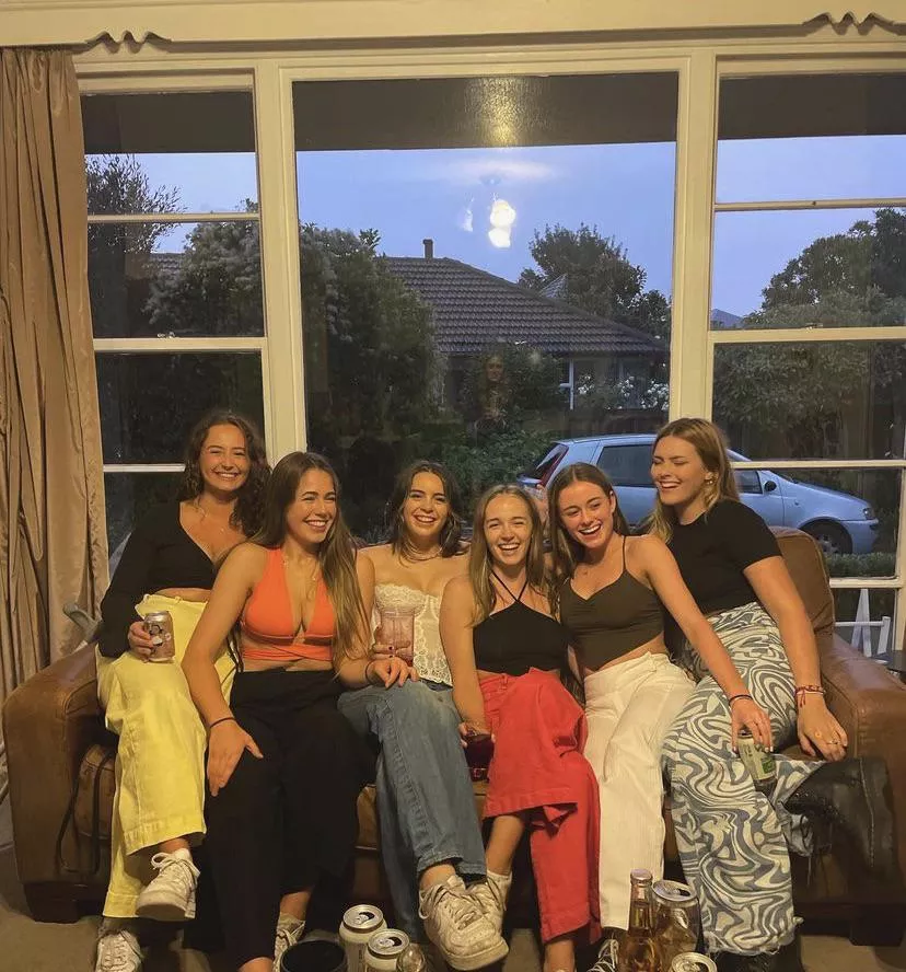 Which one of the flatmates are you picking, and why?