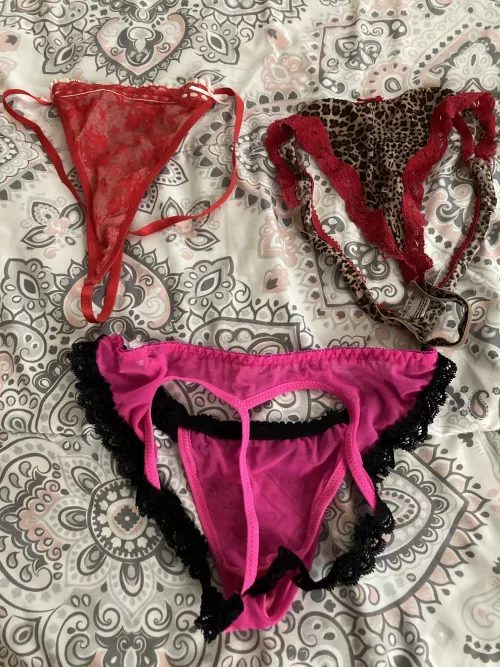 Which one screams “I’m cheating on my husband tonight?”