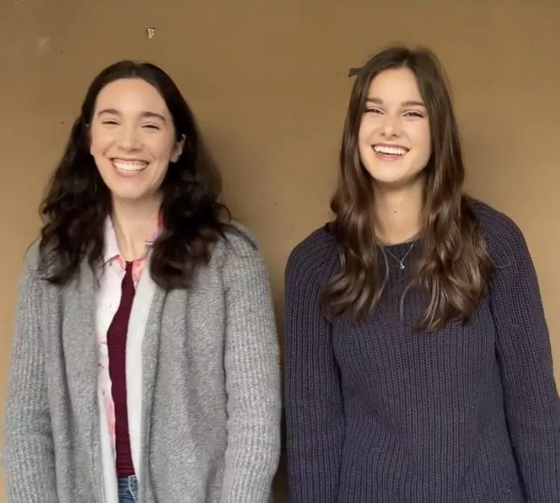 Which sister is getting ur cock?