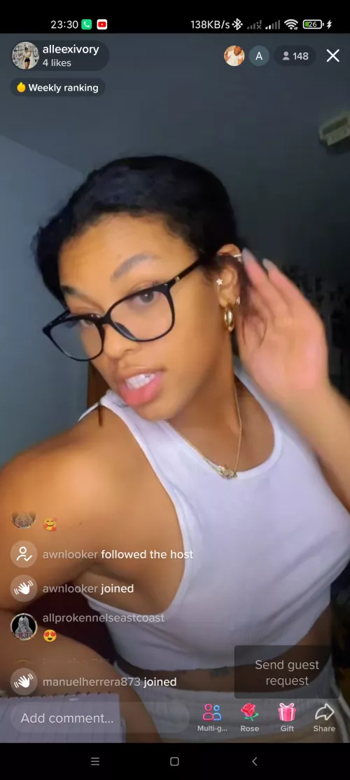 white t-shirt live now