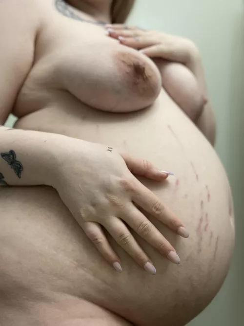 who else is in the mood to fuck? π