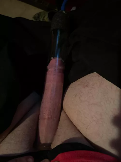 Who else loves pumping so much they do it every day. Like me 💪💪💪