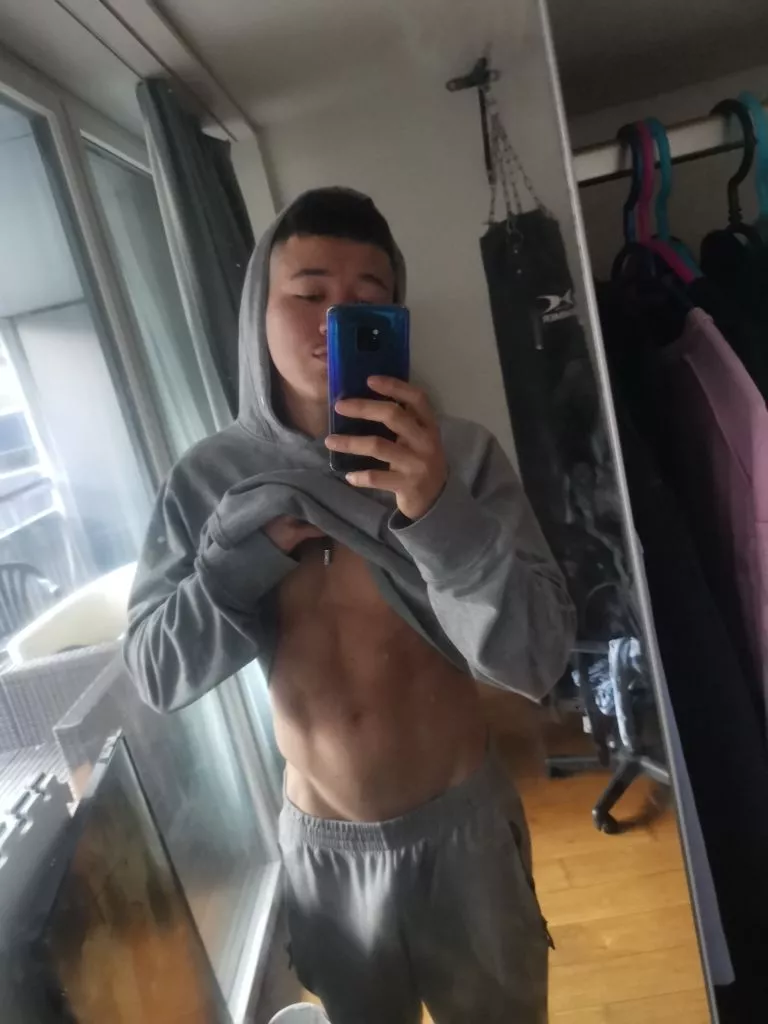 who is horny 🙋‍♂️