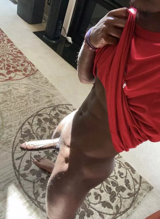 Who lends me his girl I need to make new content