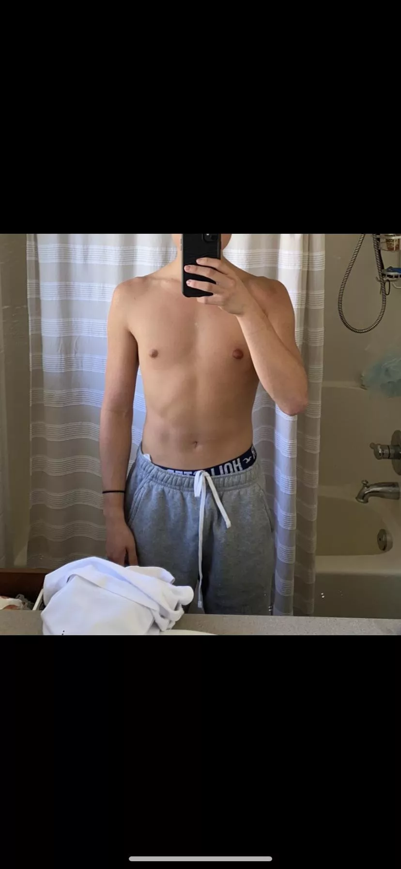 Who likes this body? If only there were a way to see more…