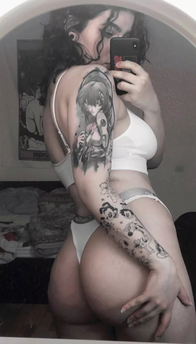 who ordered a personal slutty gf? 😈