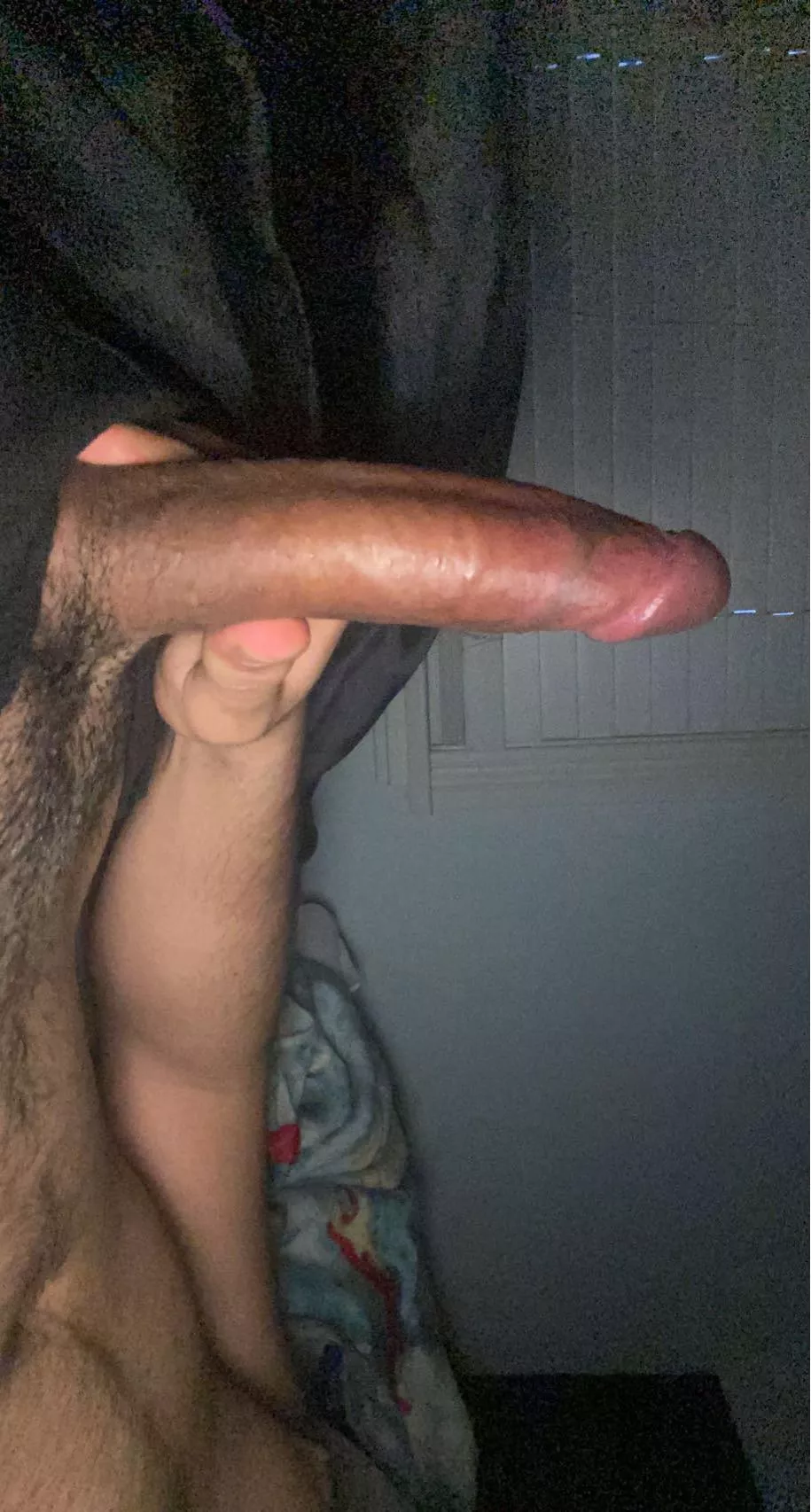 who wants this dick 👅 who wants this dick 👅