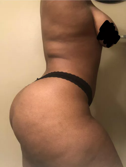 who wants to do a FaceTime call 😋