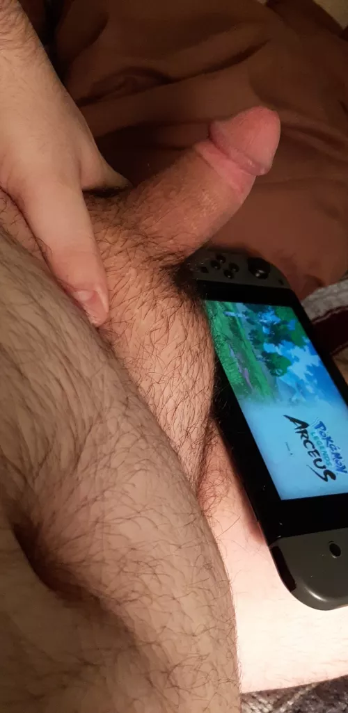 who wants to help me play!!