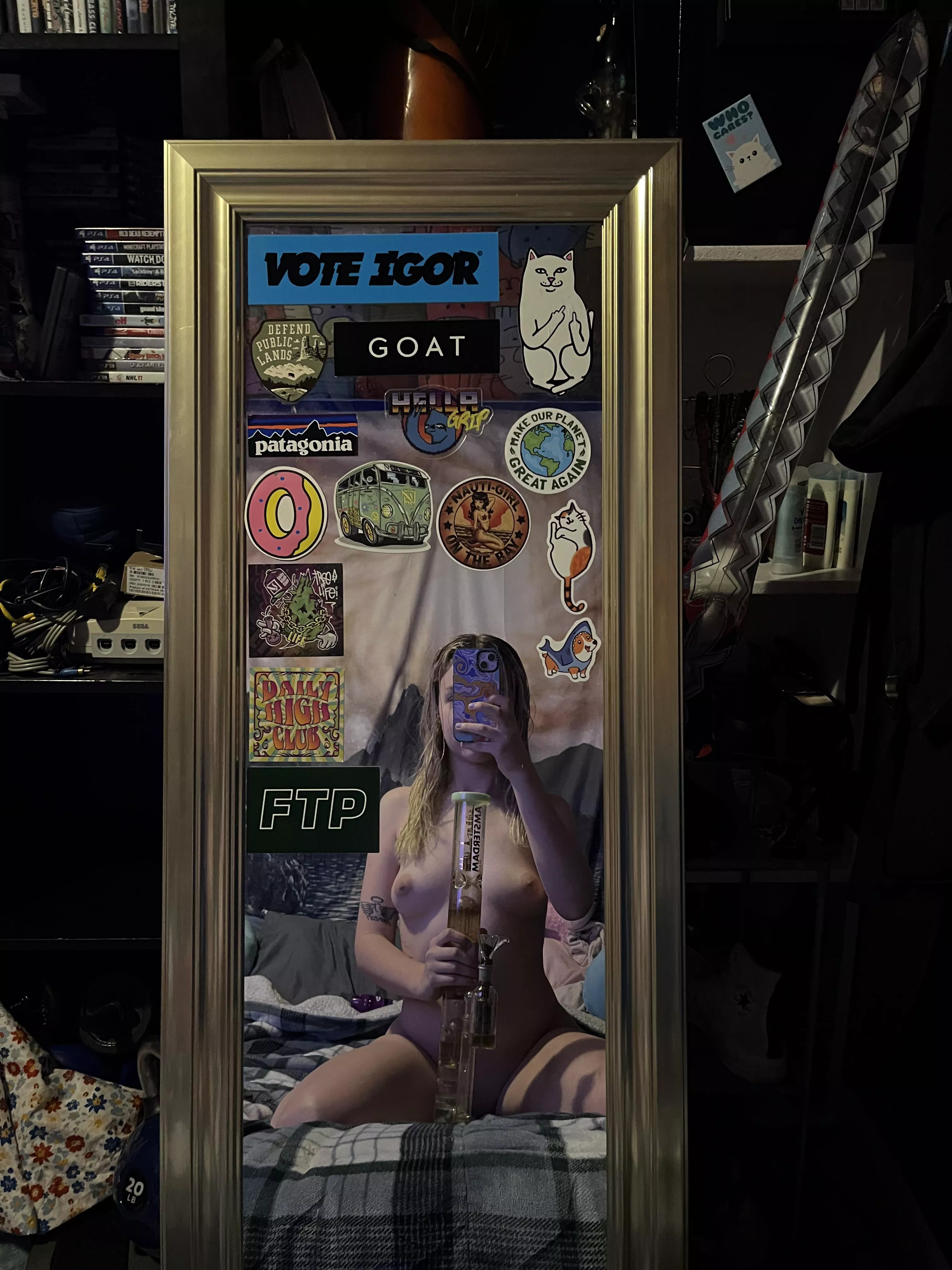 Who wants to let a petite stoner slut smoke them out?