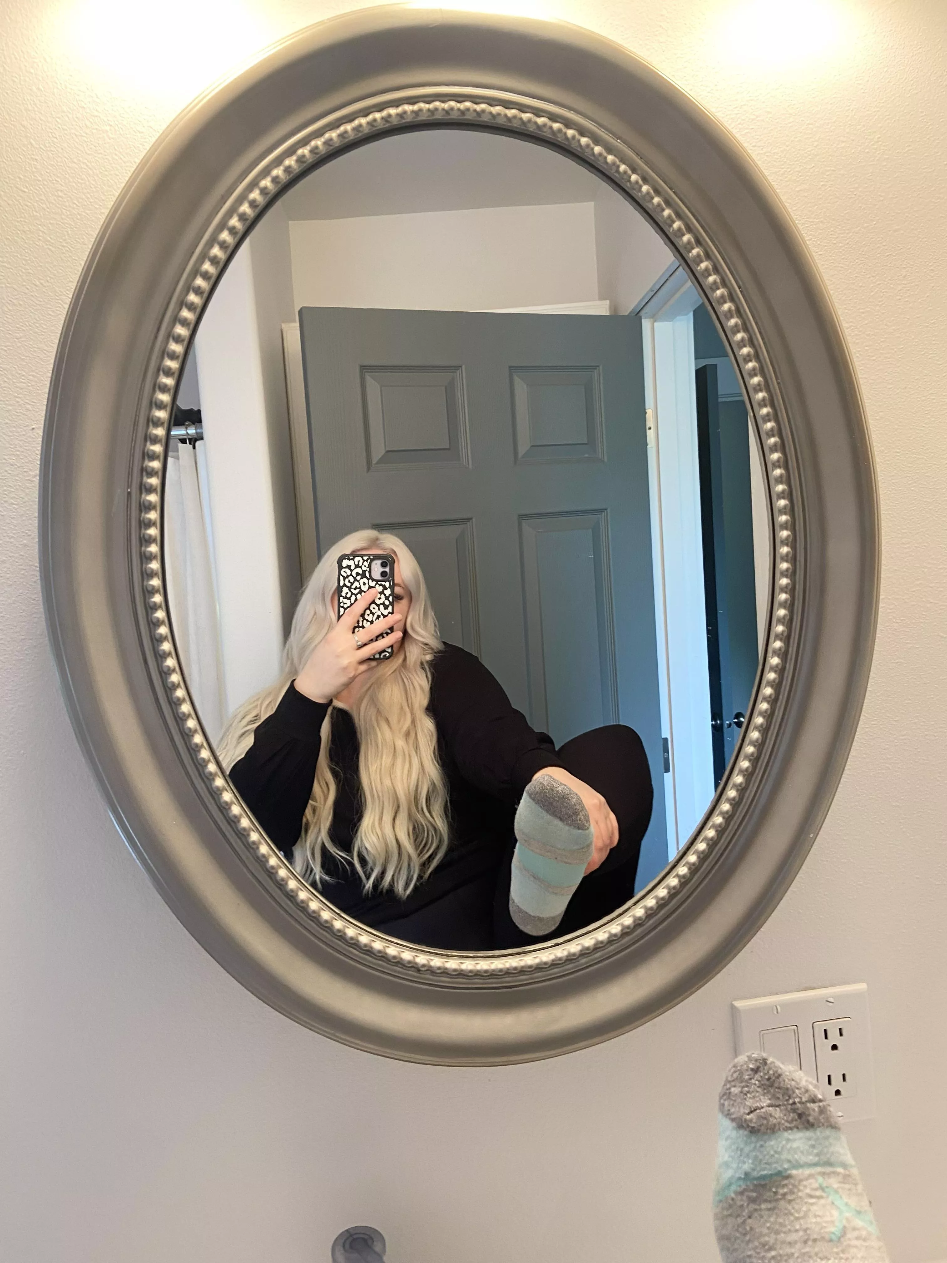 Who wants to rip them off?😜