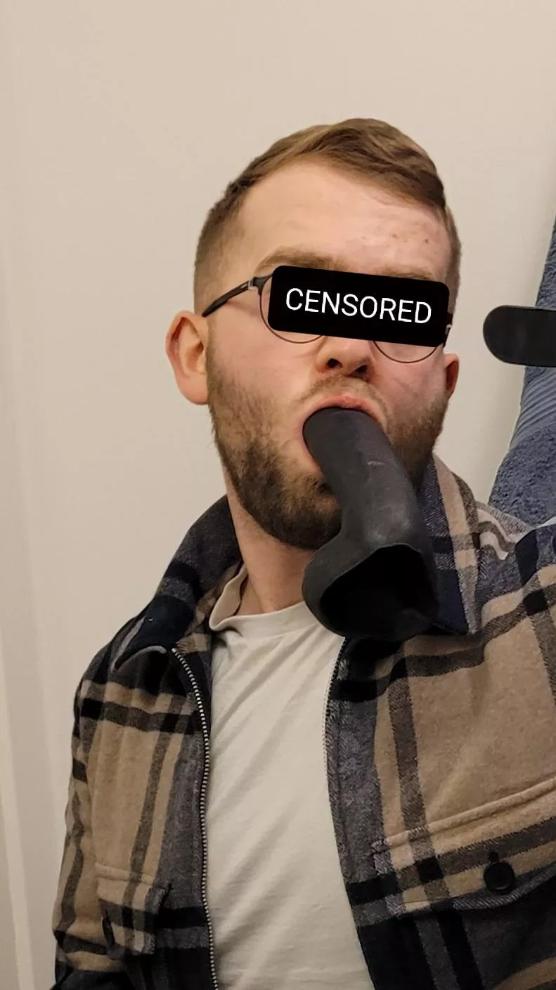 who wants to see me ride this toy?