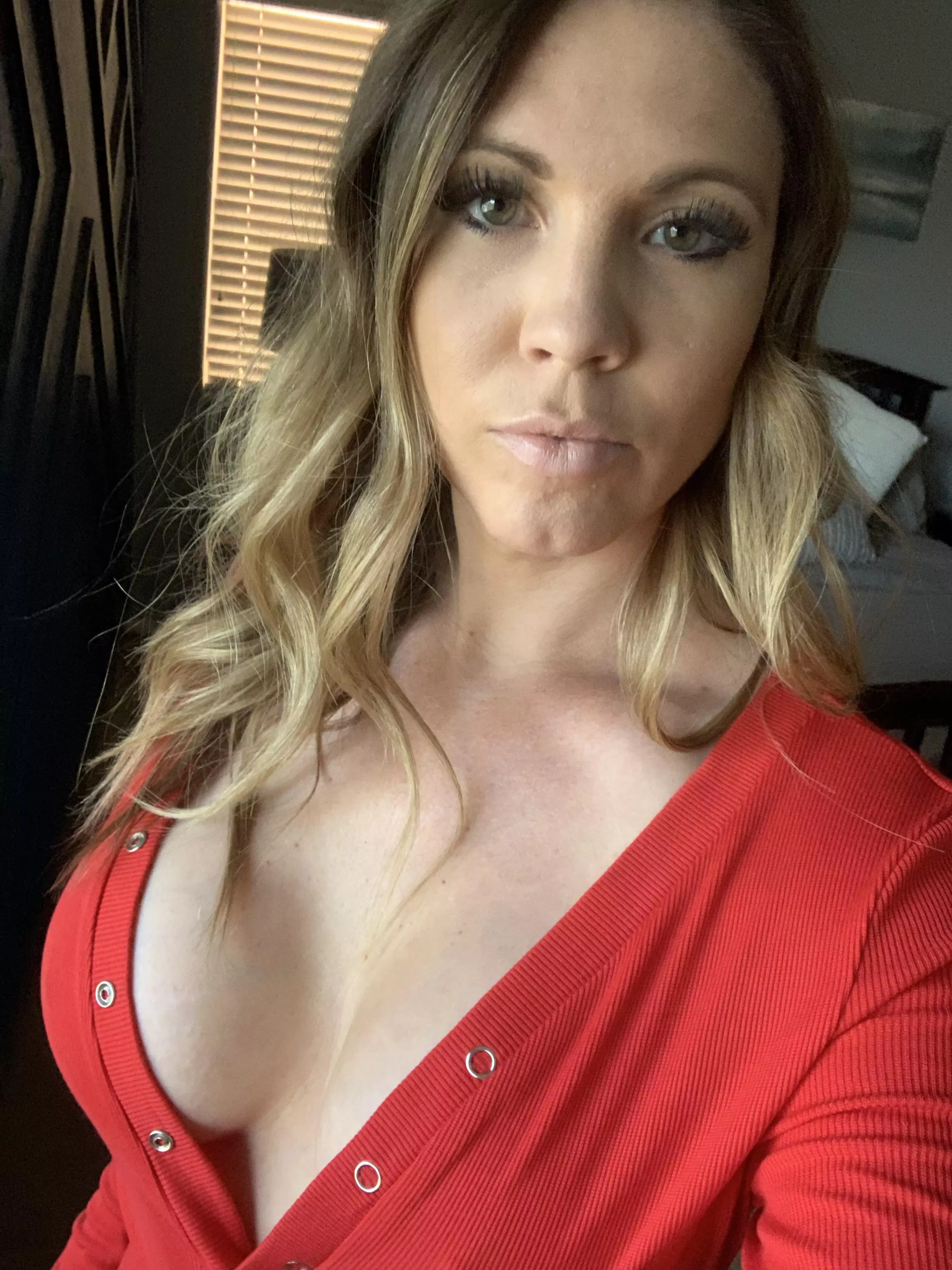 who wants to see more who wants to see more