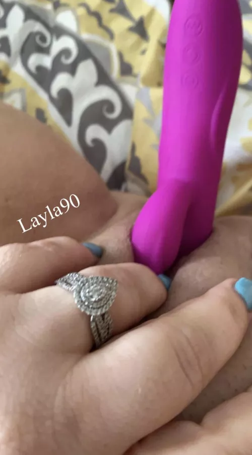 Who wish’s this was their cock instead of a toy?