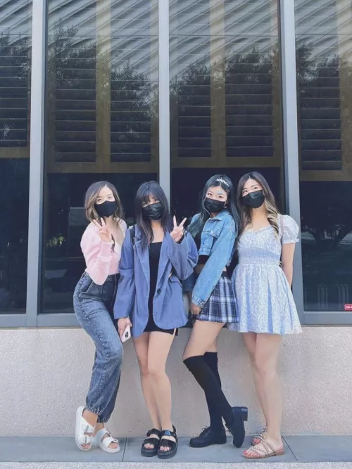 Who you smashing [4]