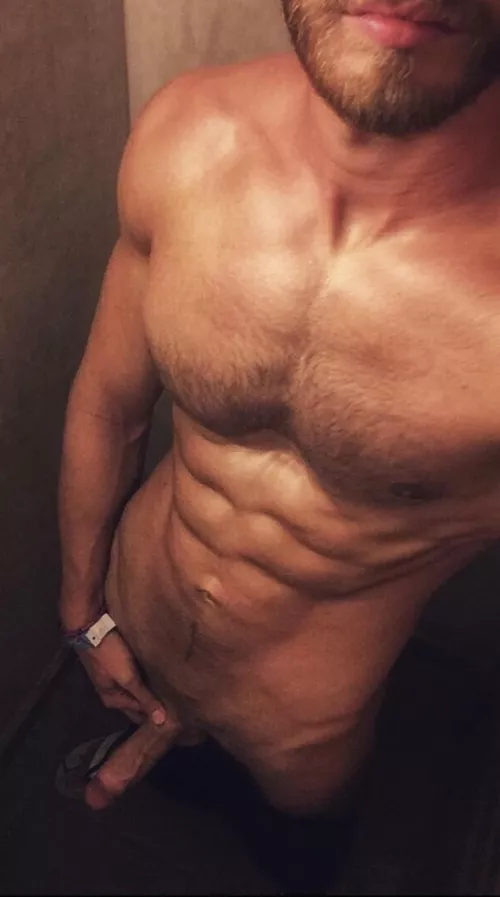 Who’s good with their mouth? 👅