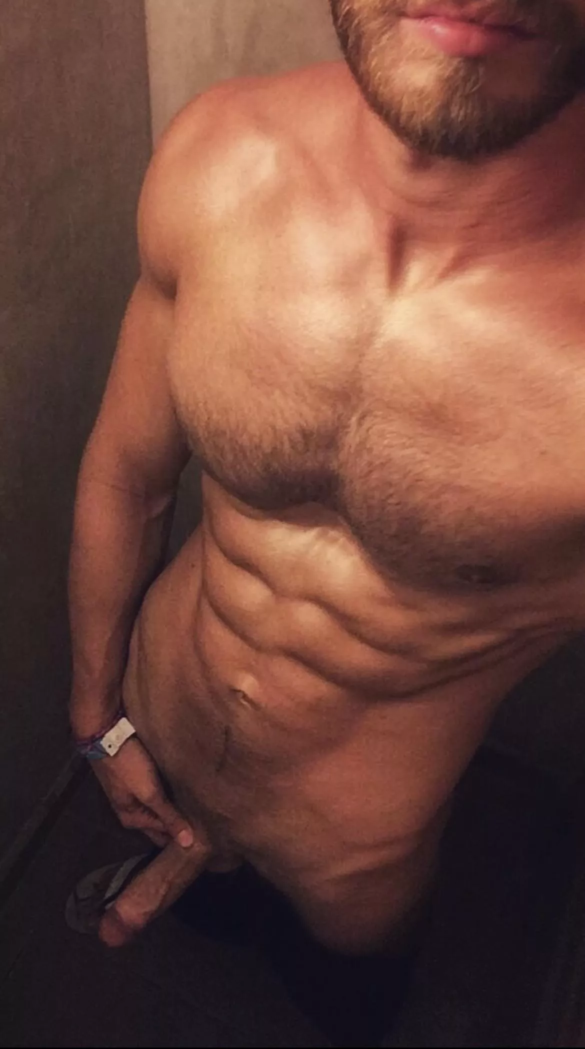 Who’s good with their mouth? 👅