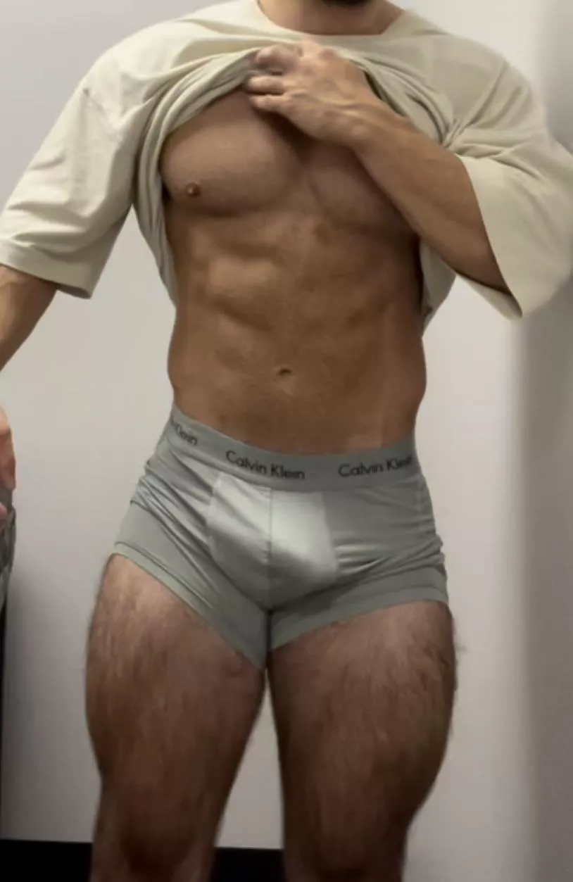 Who’s head am I going to squeeze when I cum?