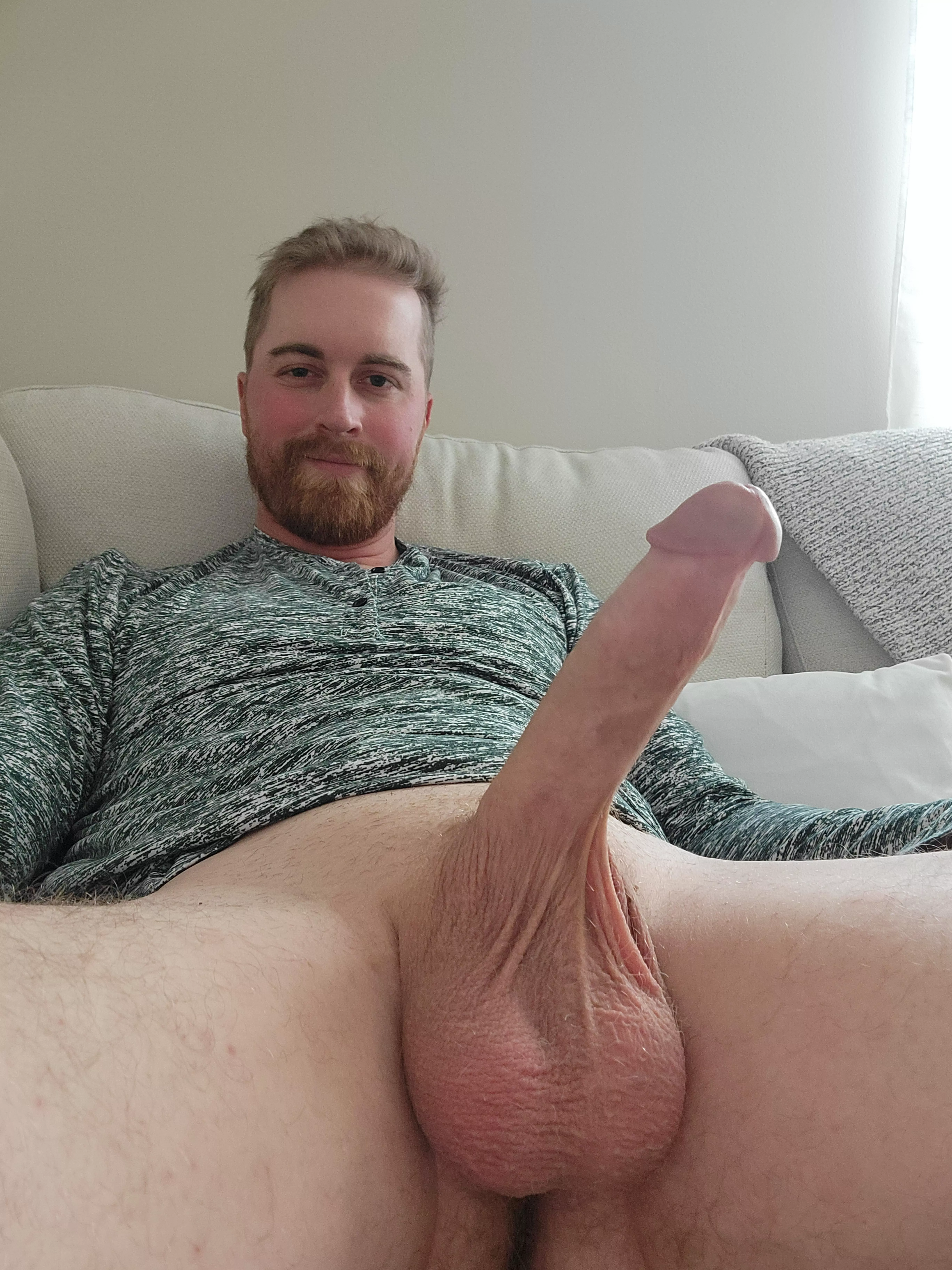 Who's joining my day of movies and snugs?