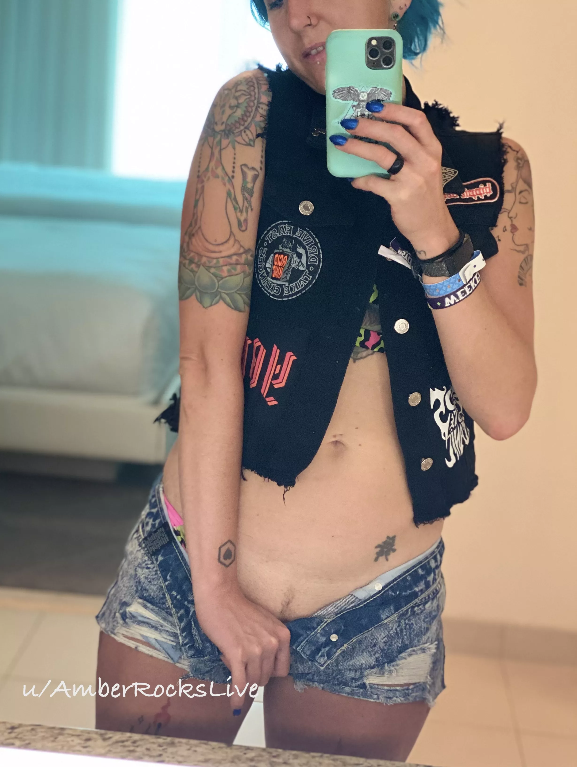 Who's ready to party? 🤘