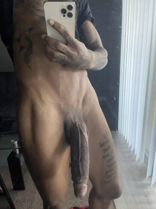 who’s ready to suck their way to the weekend open wide 🍆