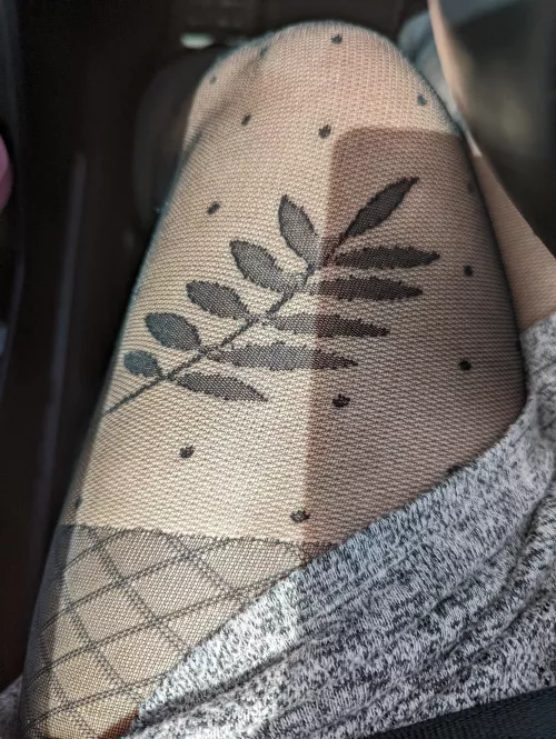 why are pantyhose so sexy?