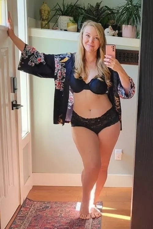 Why ask if I'm still fuckable when I know I am 😉 [F48]