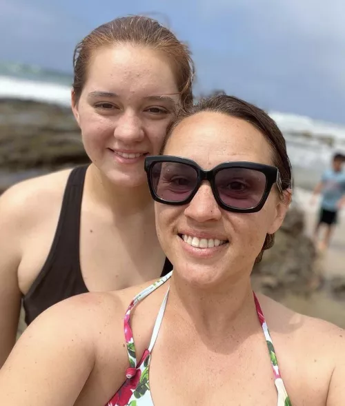 Wich one? Mommy or daughter