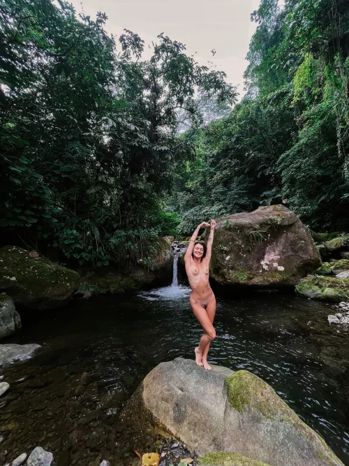 Wild Fit Hippie is back. 🍃