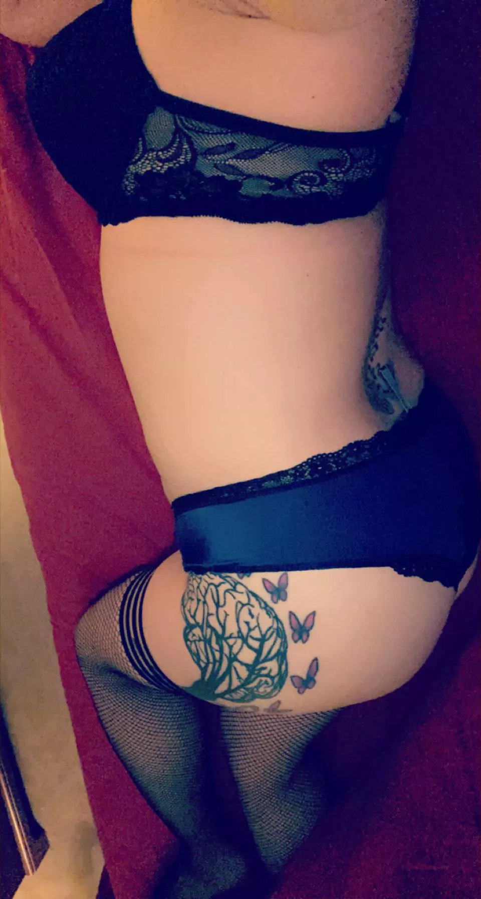 Will someone please make me cum 💦🤤😈
