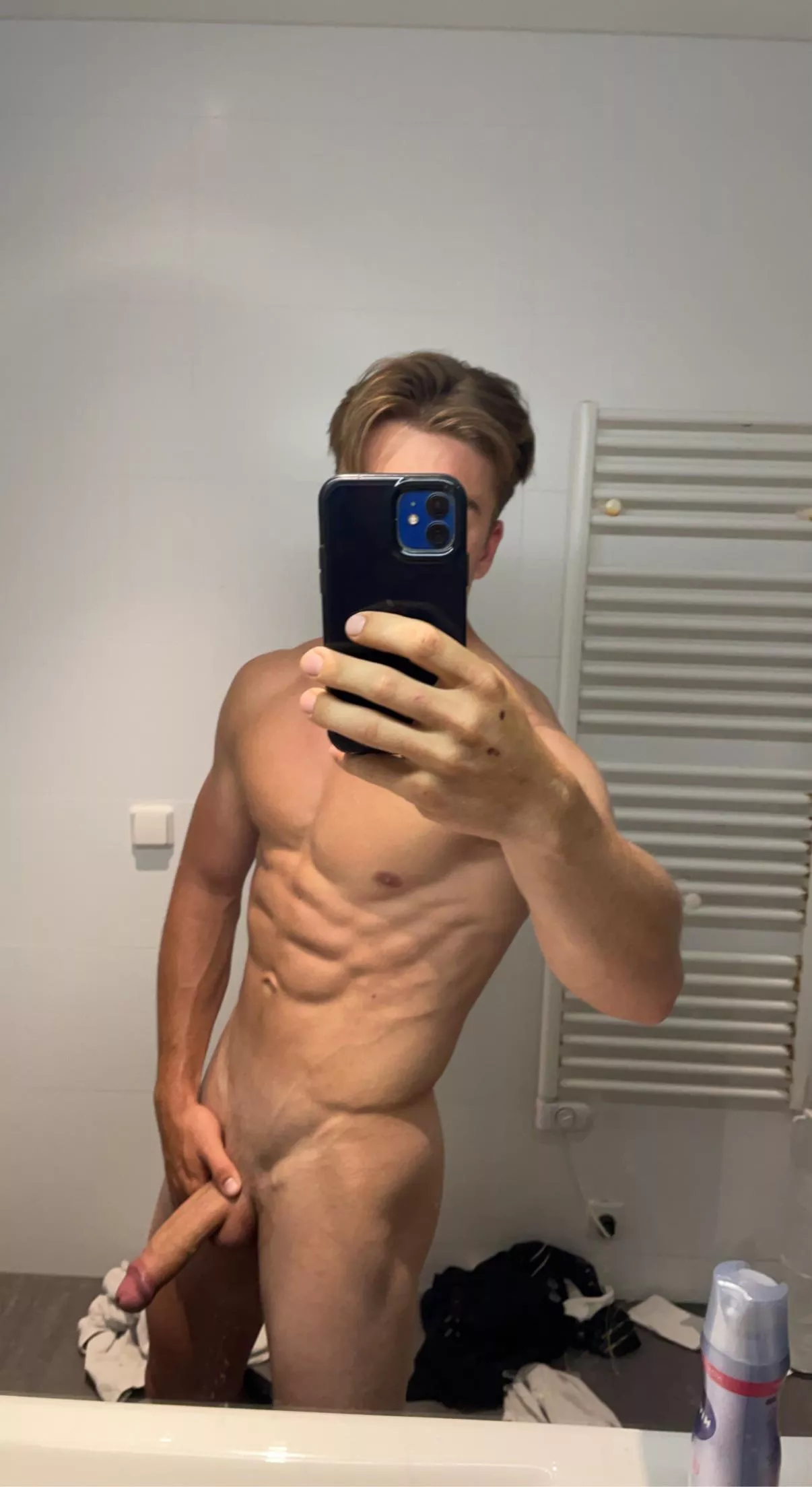 Will someone recognize me?🙈