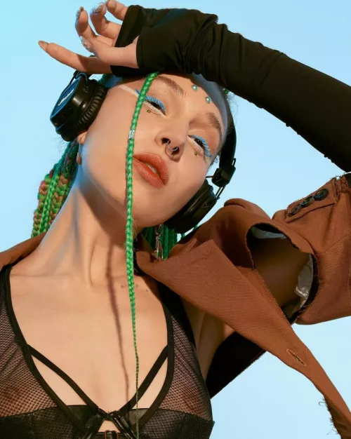 Will you order me to kneel?