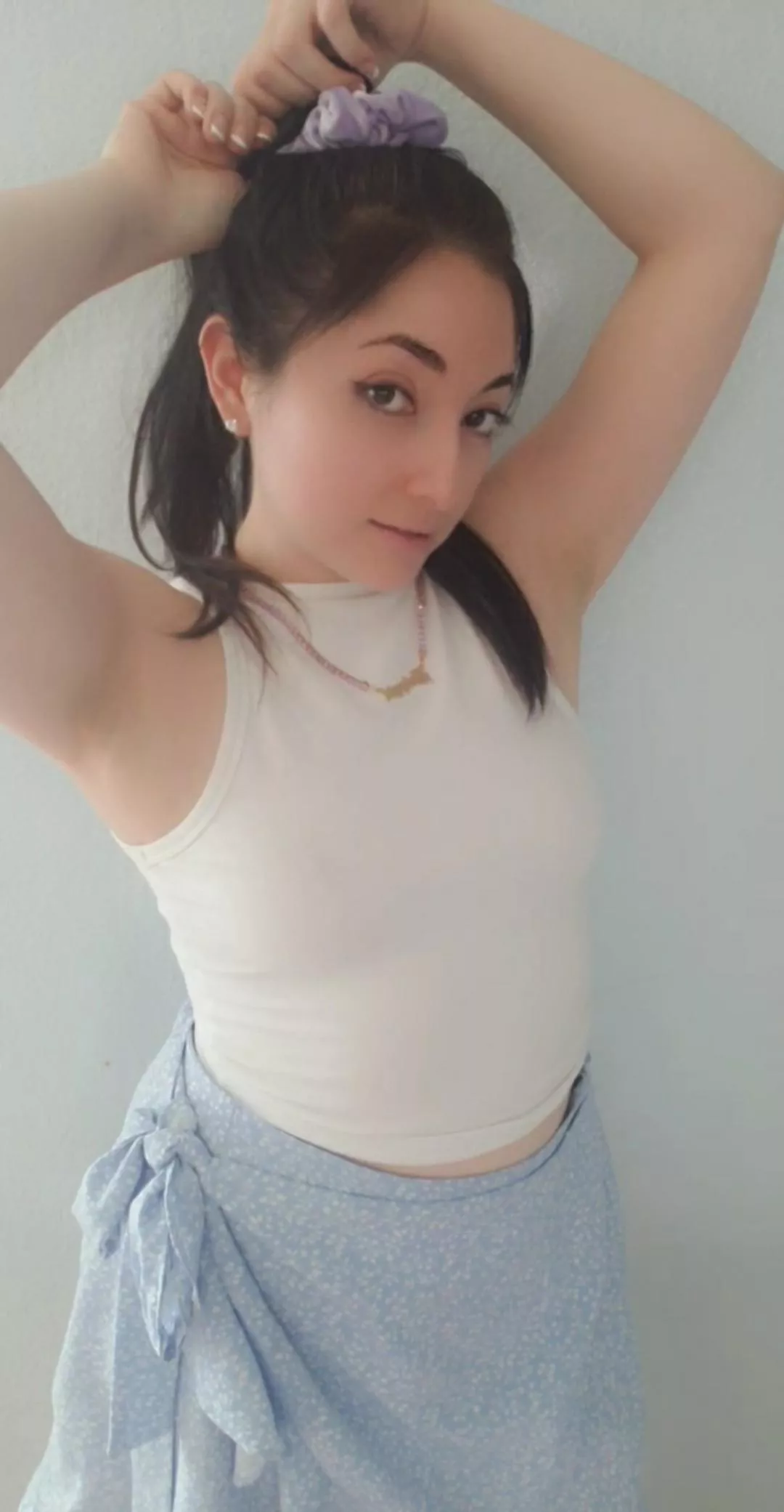 will you watch me while I get ready for the day? 😏