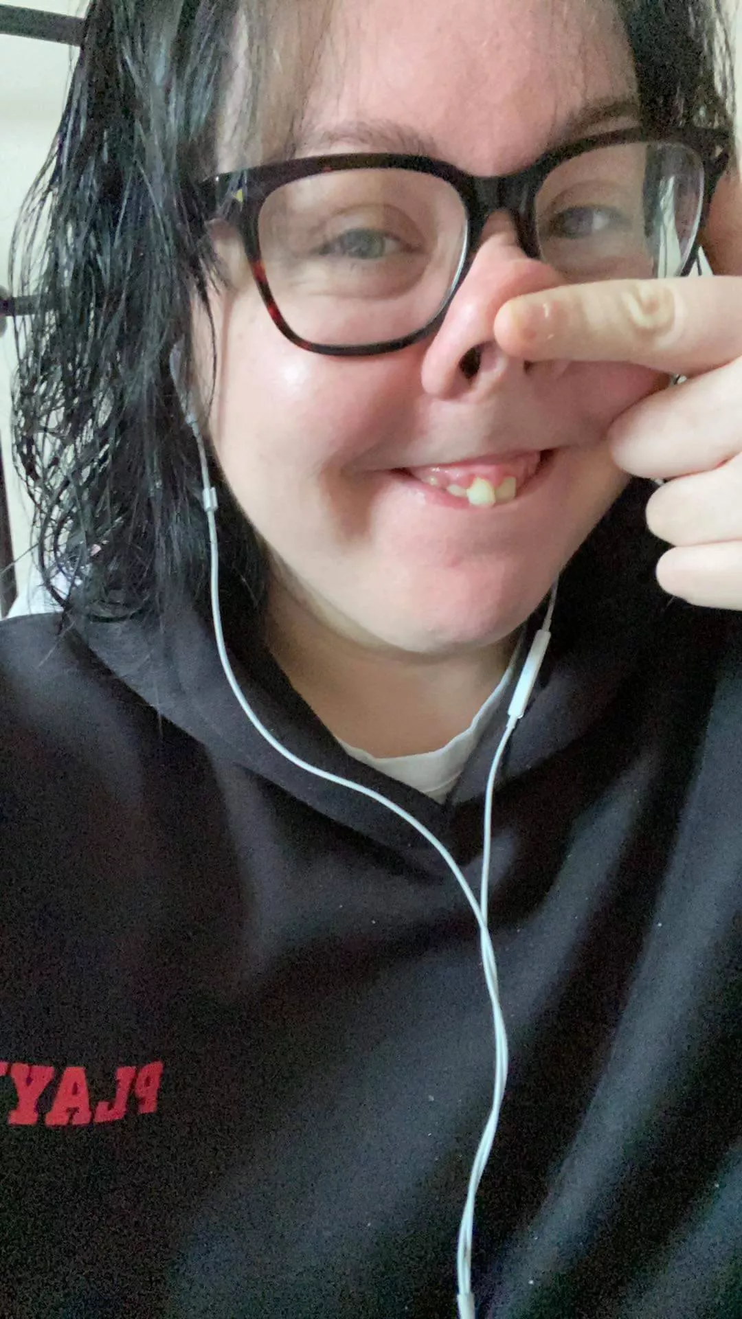 won a tickle fight yesterday any other victims I mean challengers wanna try me 👀😜