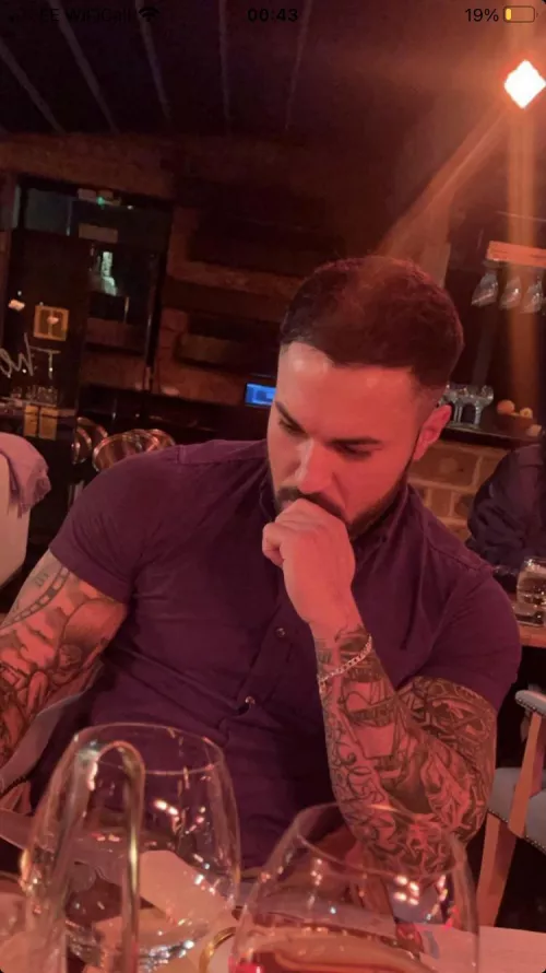 Wonder what Iโm thinking about ๐