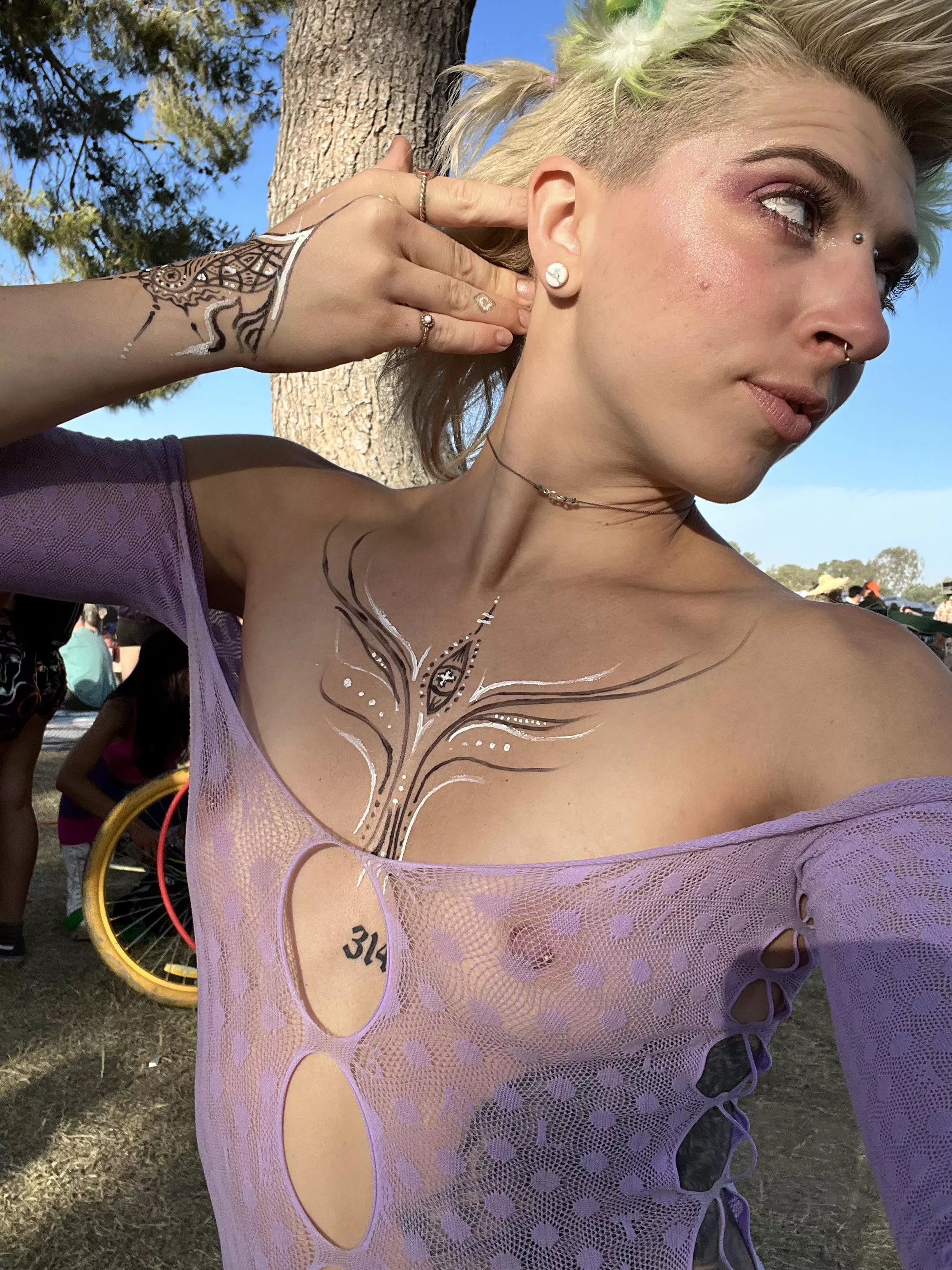 Wore this to a festival this weekend! First time having my nipples exposed all day ☺️. It kept riding up and I was basically just twerking in my g-string! 😂