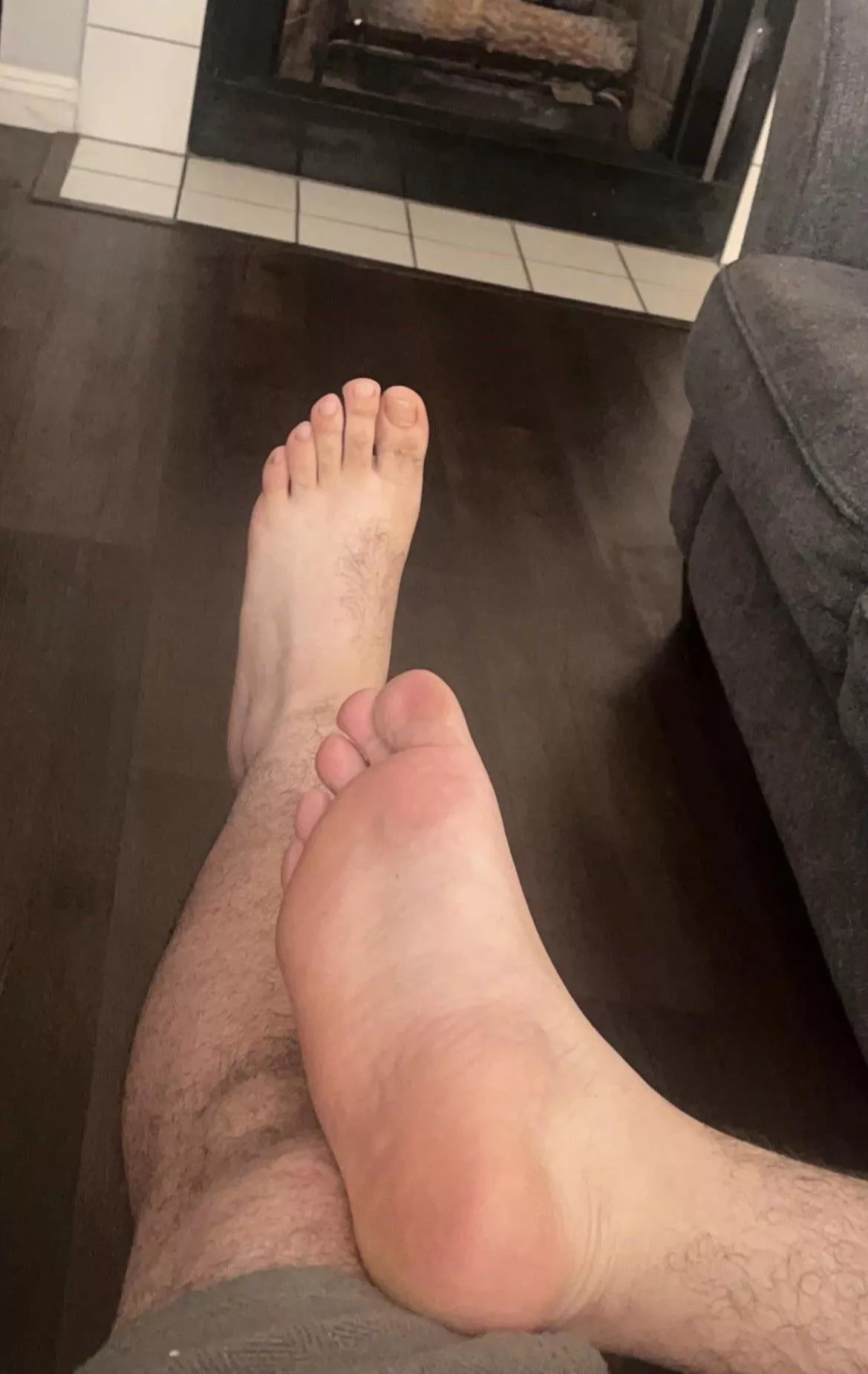 Worship my feet while I lay back Worship my feet while I lay back