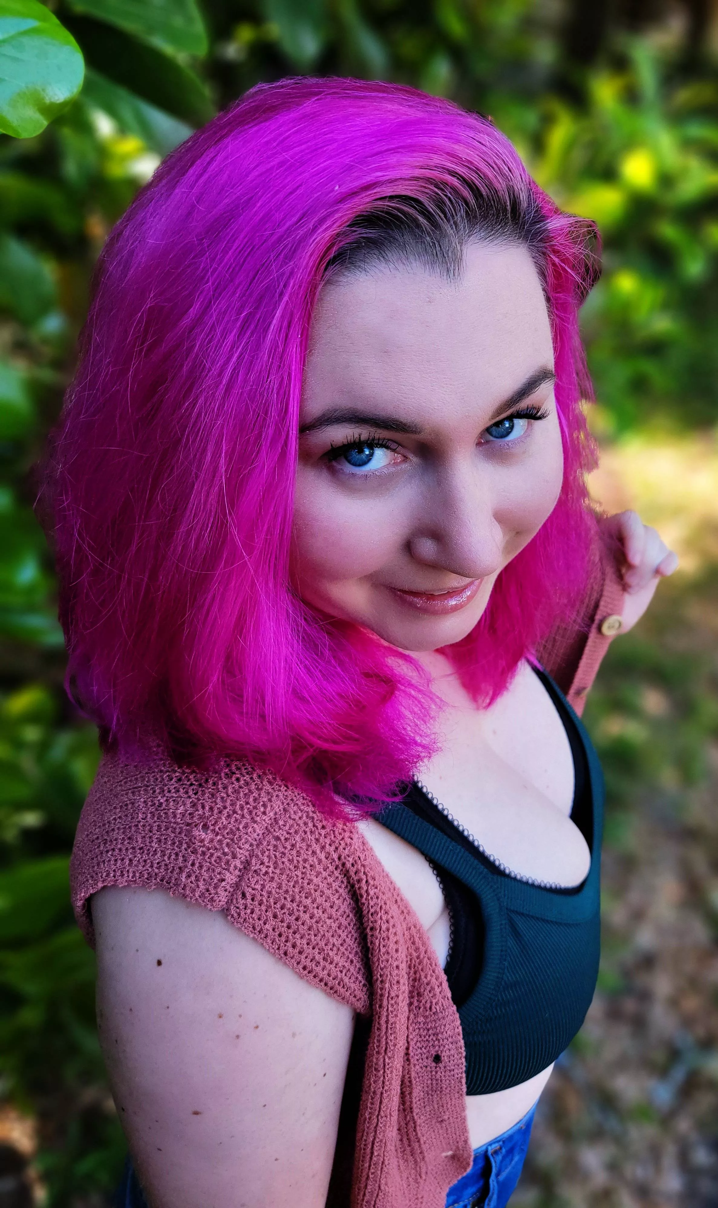 Would you bite or nibble?😋