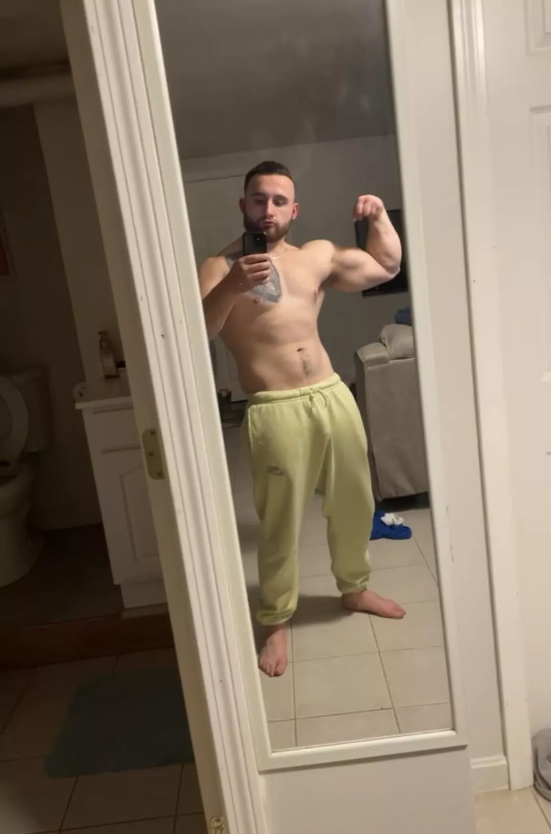 Would you ever miss an early morning workout with me? 😏