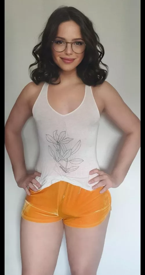 would you go wild with me? 😘