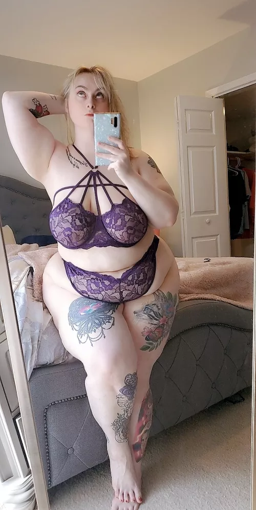 Would you leave this bra on or take it off while we fucked?